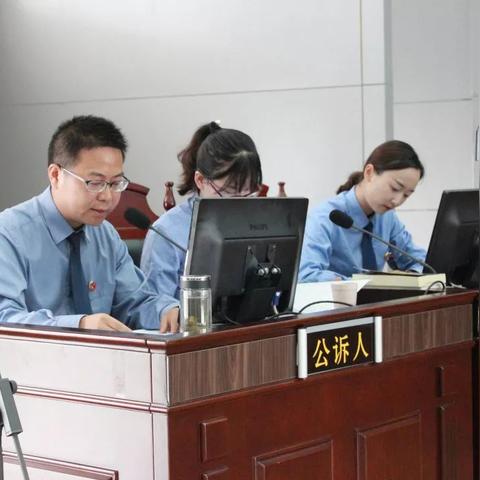 (求生刀视频)求生长刀:一把生存的必备利器,不可或缺的野外生存工具!