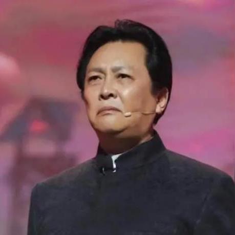 (屏幕大冒险惩罚大全)大胆冒险，屏幕外的狠要求惊险挑战