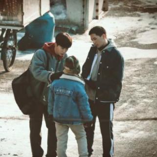 (王安宇 关晓彤)王安宇在知乎上对关晓彤有何看法和喜欢吗? (王安宇 关晓彤)王安宇在知乎上对关晓彤有何看法和喜欢吗?