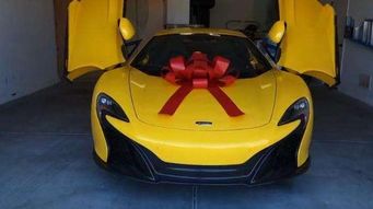 豪车盛宴卡牌：挥金如土的豪车比拼与心思玩法结合的热门卡牌游戏