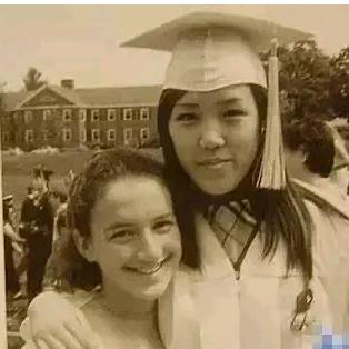 (整容液视频解说)整容液真人版大揭秘:真实案例曝光,改变面容的背后真相揭示